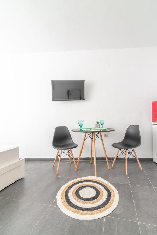 Modern Studio Near Downtown Iraklio Eksteriør bilde